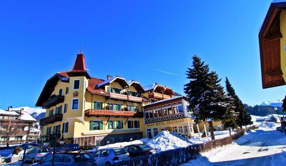 Hotel Cristallo Dobbiaco Dış mekan fotoğraf