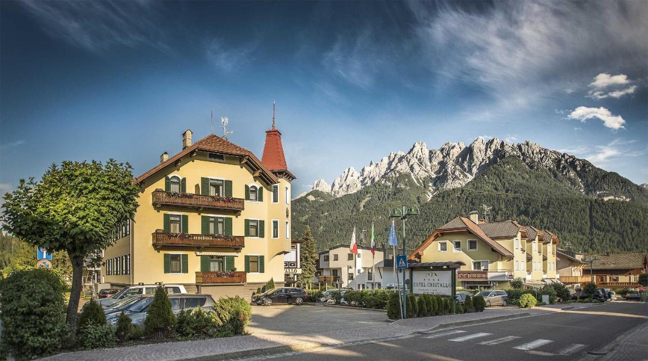 Hotel Cristallo Dobbiaco Dış mekan fotoğraf